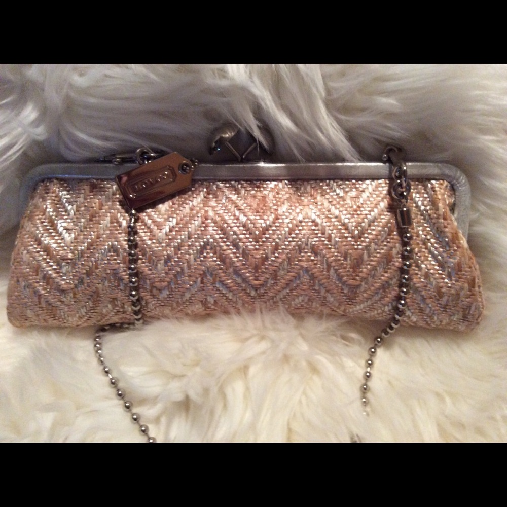 Purse - Picture 2 of 4